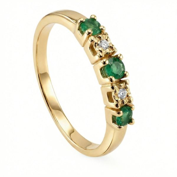 Diamantring i gull 14kt med smaragd og 0,013 ct W-Si - COC003760s