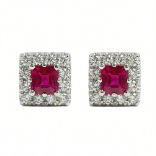 Diamantøredobber i gull 18 kt med 0,12 ct W-SI og rubin-750012